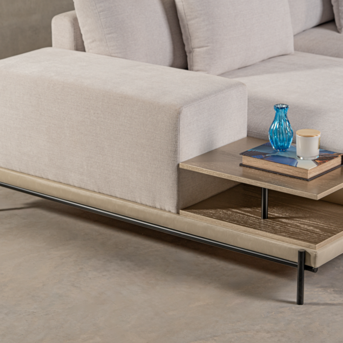 ZURI Corner Seater
