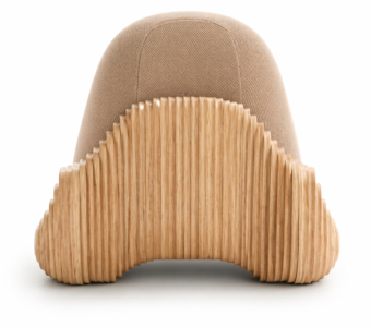 SAINT Chair