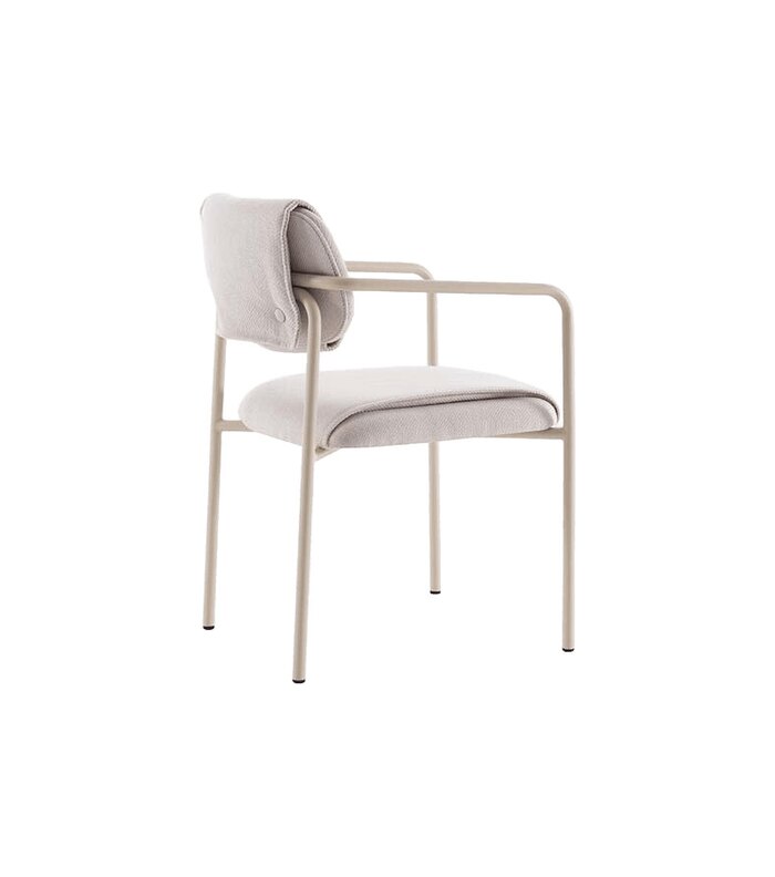 ALDER With Arms Chair