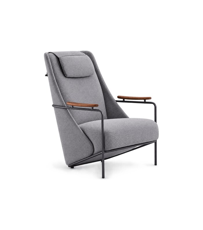 AUGUST Armchair