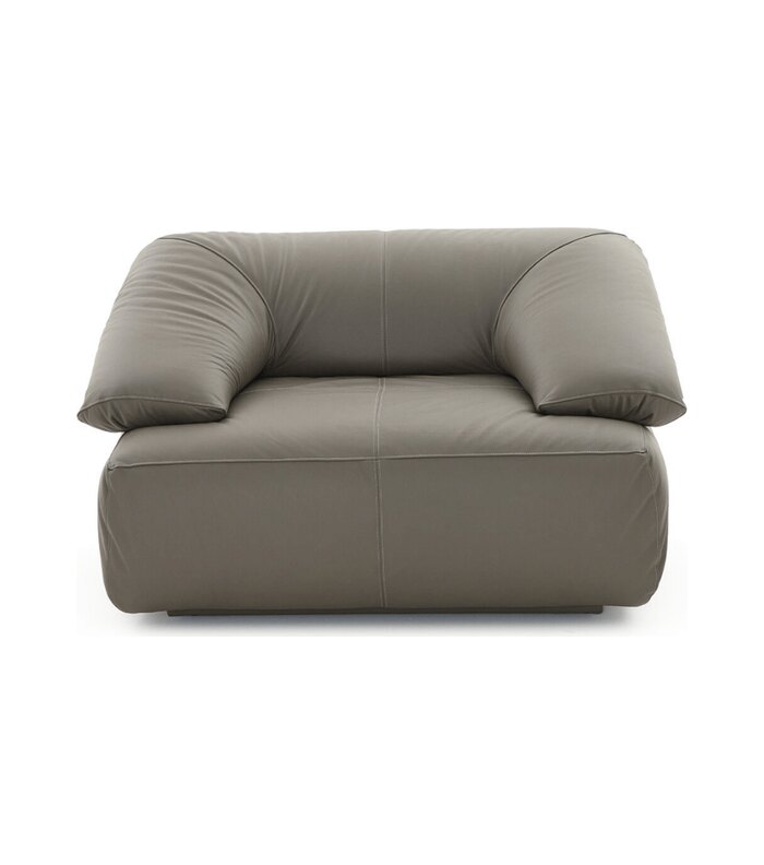 NOEL Armchair